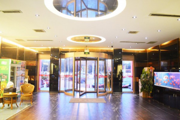 成都茶香四溢，笑口常开养生记(不错过成都的茶香)