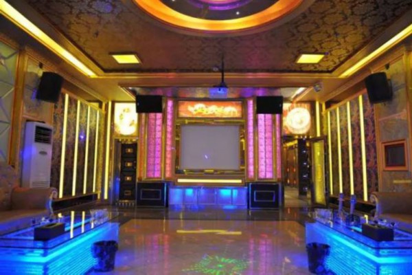 成都桑拿按摩会所推荐：环境优雅，服务一流！